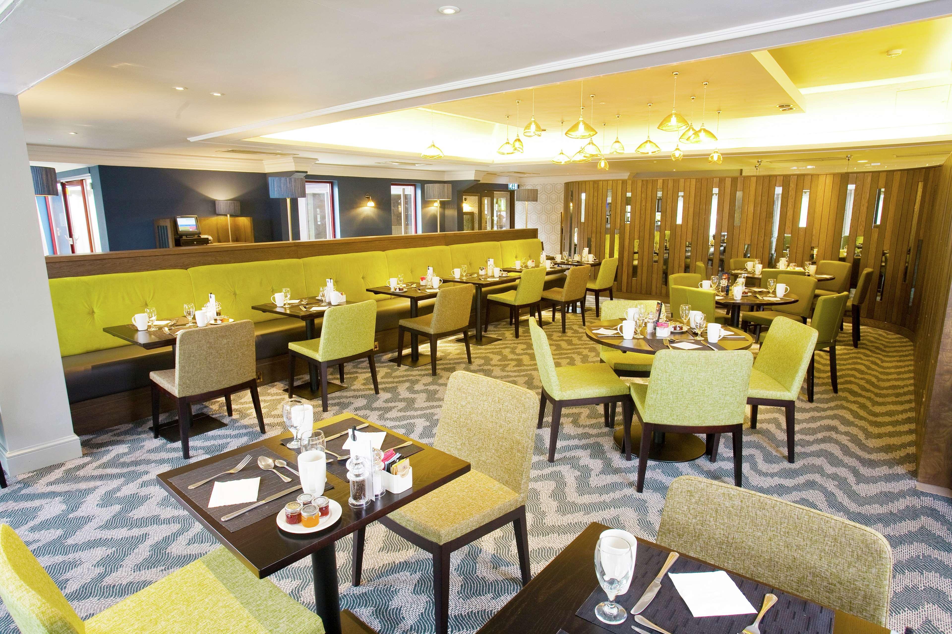 Doubletree By Hilton Bristol North Hotell Almondsbury Restaurant bilde