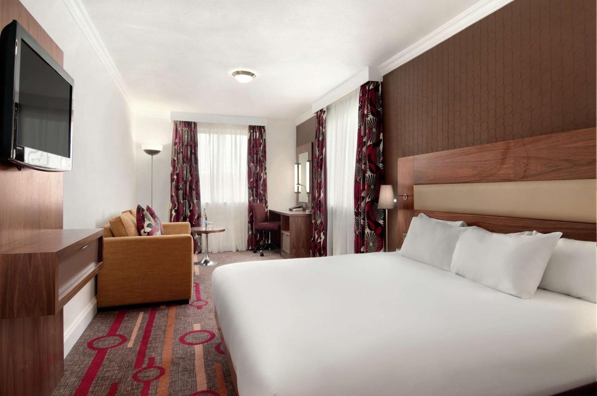 Doubletree By Hilton Bristol North Hotell Almondsbury Eksteriør bilde